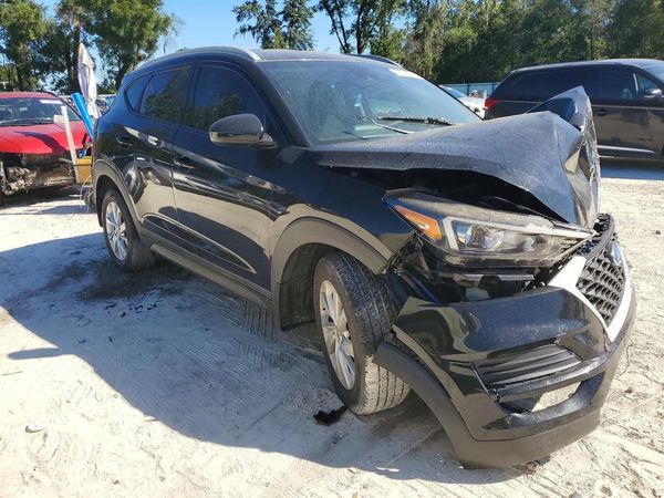 2020 HYUNDAI TUCSON — Passenger 3/4