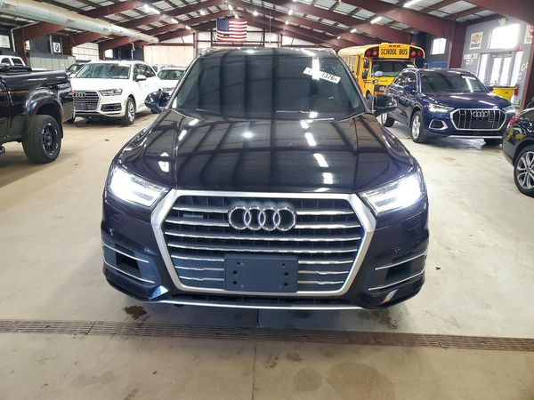 2017 AUDI Q7 quattro Premium — DIRF