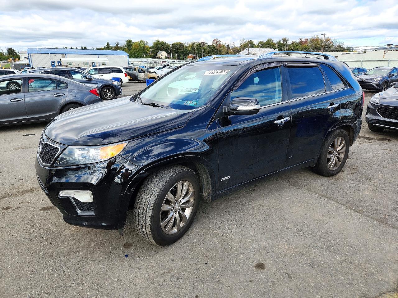 2012 KIA SORENTO TOP (High Grade) — Front 3/4