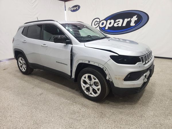 2025 JEEP COMPASS North, Latitude — Passenger 3/4