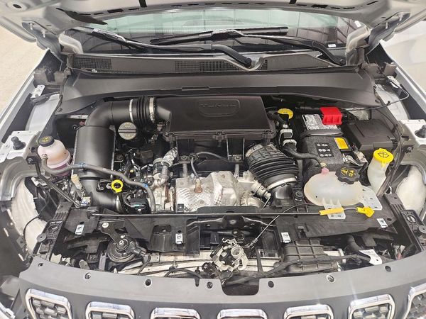 2025 JEEP COMPASS North, Latitude — Engine bay