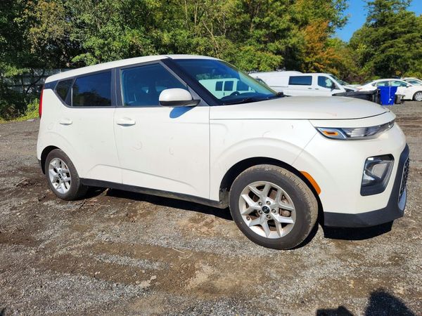 2022 KIA SOUL LX, S, X Line — Passenger 3/4