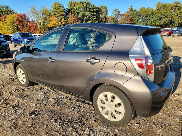 2013 TOYOTA PRIUS — DSRA