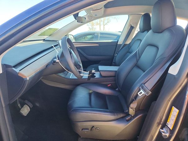 2023 TESLA MODEL Y — DENT