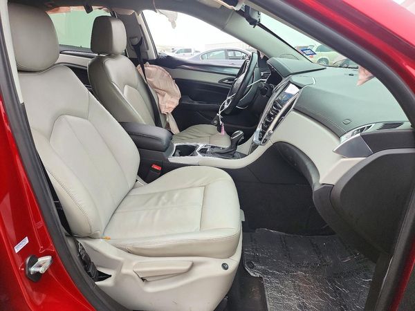 2013 CADILLAC SRX Base — DENT