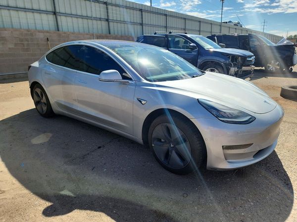 2018 TESLA MODEL 3 — Passenger 3/4