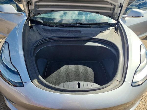 2018 TESLA MODEL 3 — Engine bay