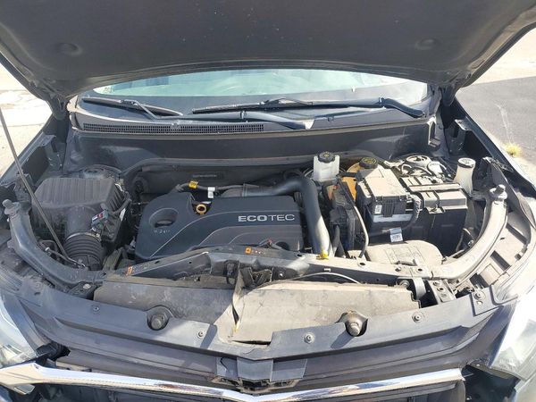 2019 CHEVROLET EQUINOX LS — Engine bay