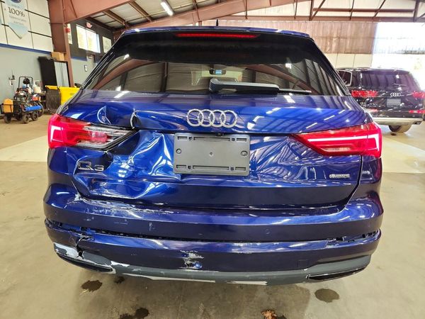 2021 AUDI Q3 quattro Premium Plus — DIRR