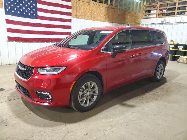 2025 CHRYSLER PACIFICA Select — Front 3/4