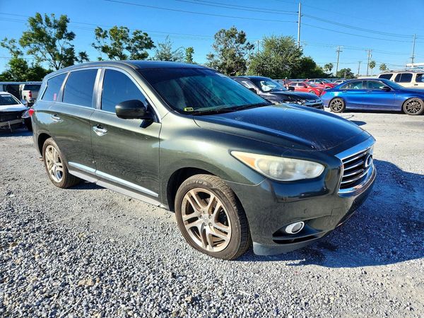 2013 INFINITI JX35 — Passenger 3/4