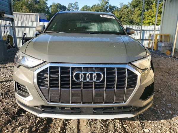 2020 AUDI Q3 quattro Premium — DIRF