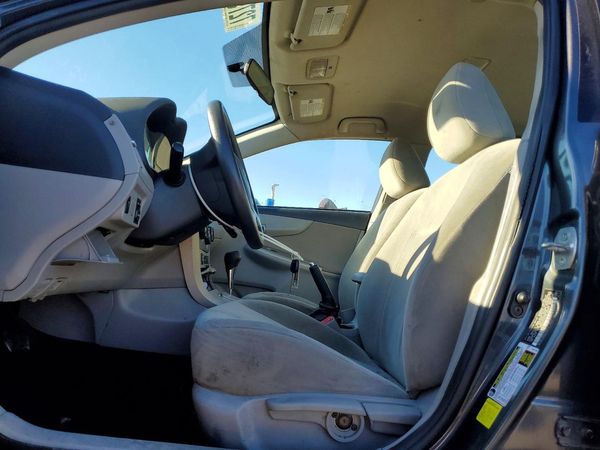 2012 TOYOTA COROLLA — DENT