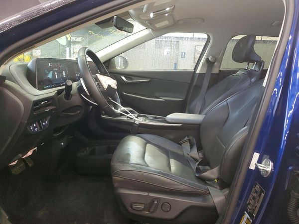 2022 KIA EV6 Light, Wind, GT-Line — DENT