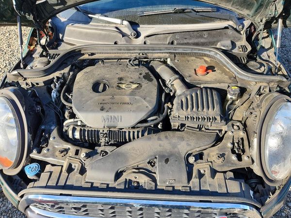 2016 MINI COOPER — Engine bay