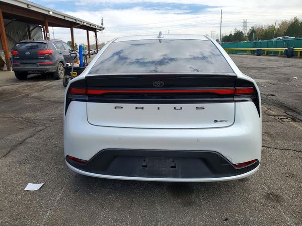 2024 TOYOTA PRIUS — DIRR