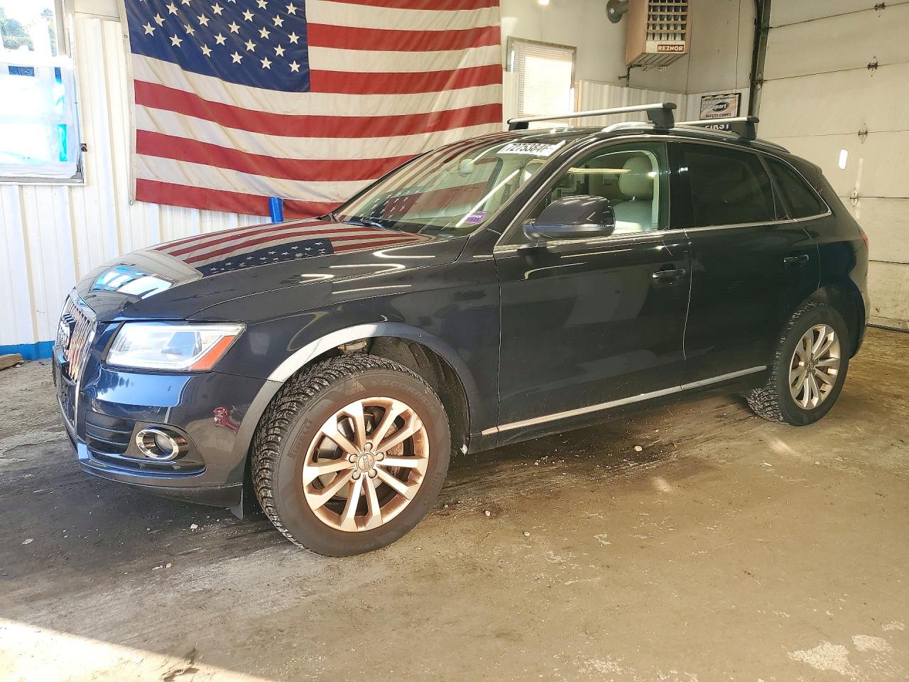 2014 AUDI Q5 Premium Plus — Front 3/4