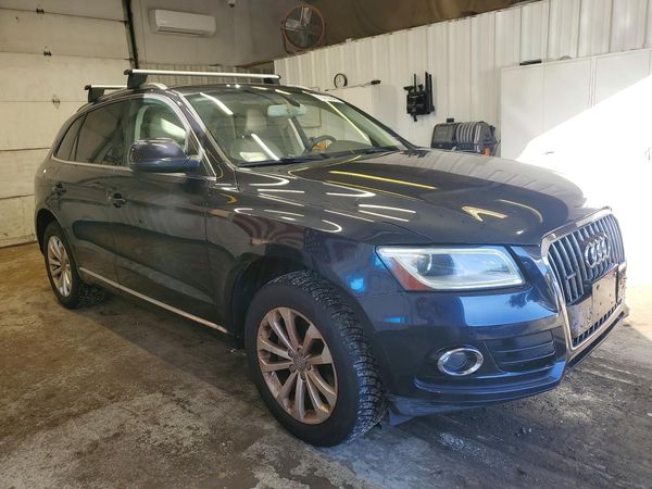 2014 AUDI Q5 Premium Plus — Passenger 3/4