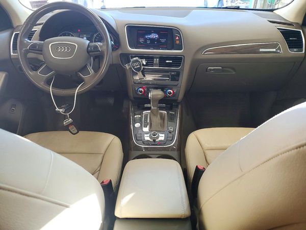 2014 AUDI Q5 Premium Plus — CKPT