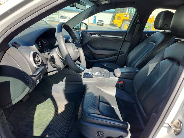 2019 AUDI A3 quattro Premium — DENT