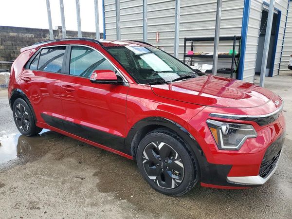 2024 KIA NIRO Wind — Passenger 3/4