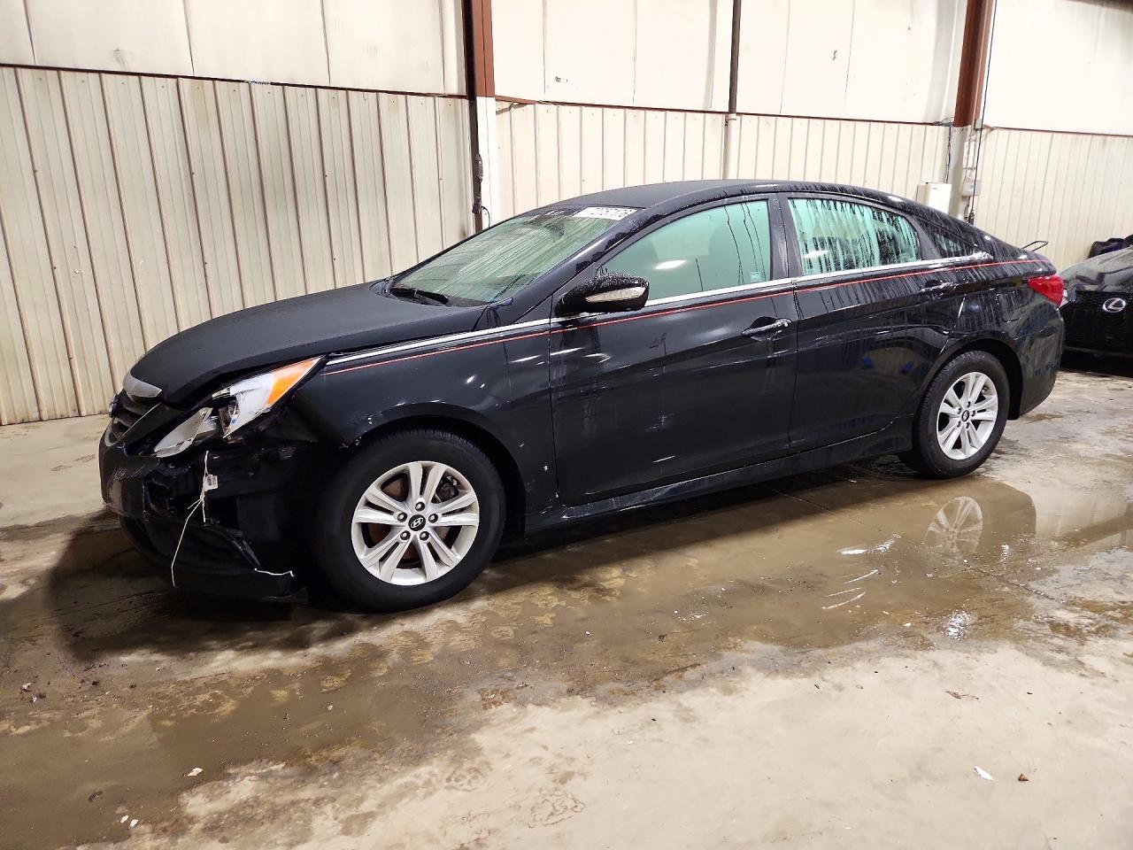 2014 HYUNDAI SONATA GLS/ GLS Popular — Front 3/4