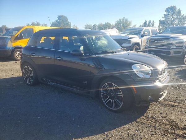 2016 MINI COOPER — Passenger 3/4