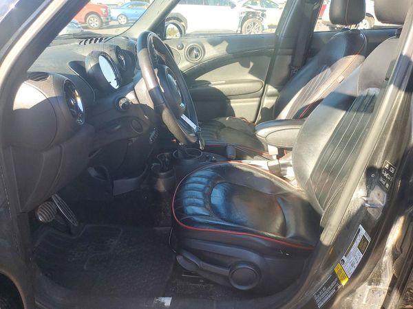 2016 MINI COOPER — DENT