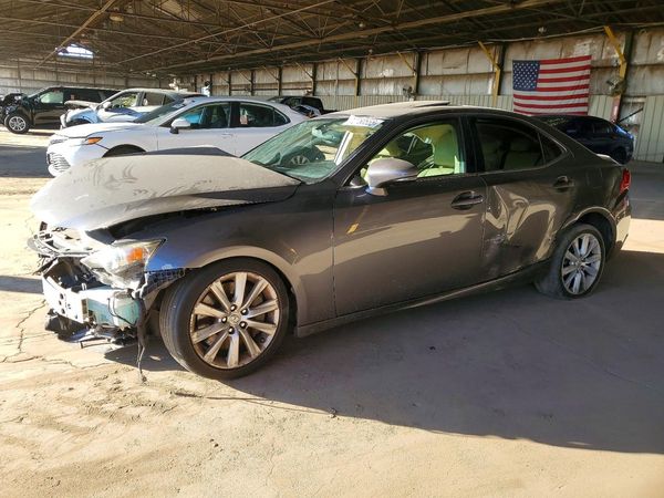2016 LEXUS IS 200t