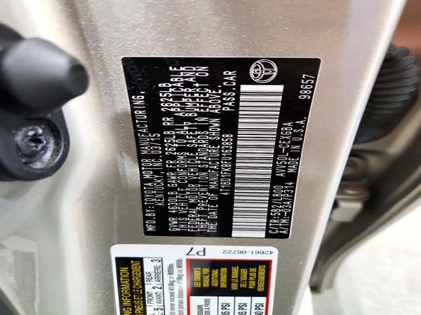 2015 TOYOTA CAMRY Hybrid — VINS