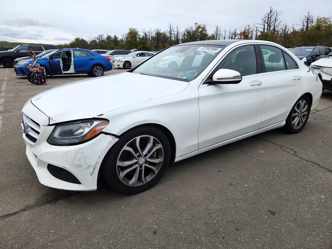 2016 MERCEDES-BENZ C C300-4M — Front 3/4