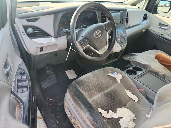 2017 TOYOTA SIENNA LE Mobility/LE — CKPT