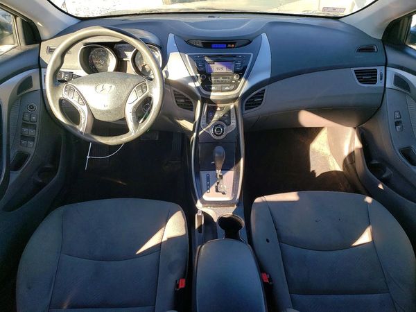 2013 HYUNDAI ELANTRA — CKPT