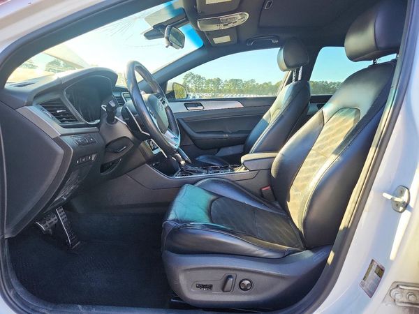 2019 HYUNDAI SONATA — DENT
