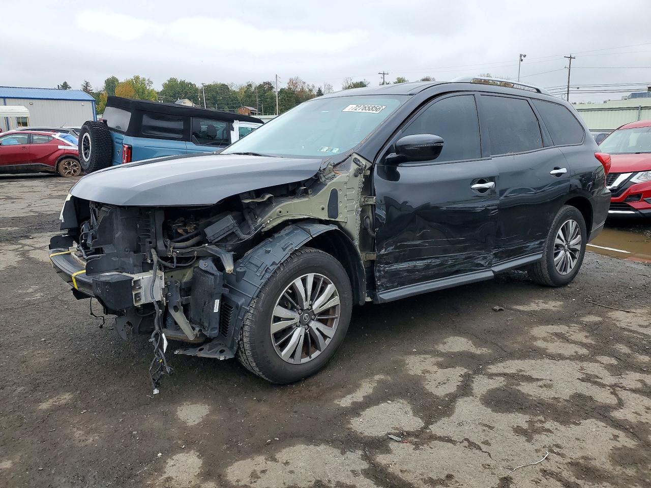 2018 NISSAN PATHFINDER — Front 3/4