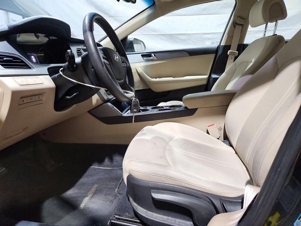 2017 HYUNDAI SONATA SE, Eco — DENT