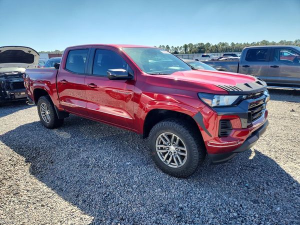 2023 CHEVROLET COLORADO LT — Passenger 3/4