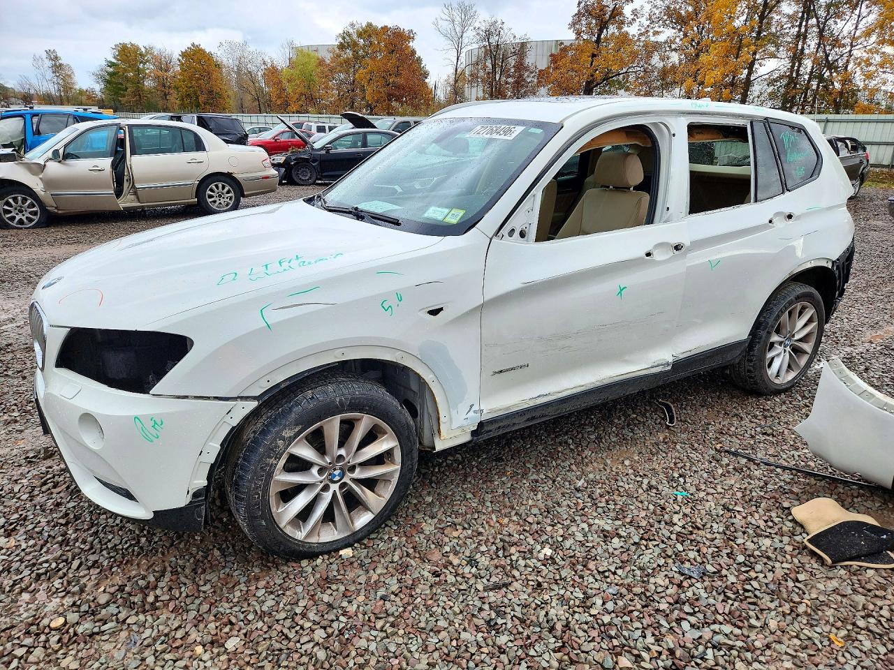 2014 BMW X3 xDrive28i — Front 3/4