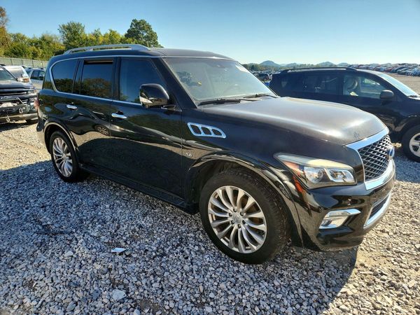 2015 INFINITI QX80 — Passenger 3/4