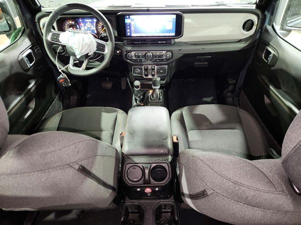 2026 JEEP WRANGLER Sahara — CKPT