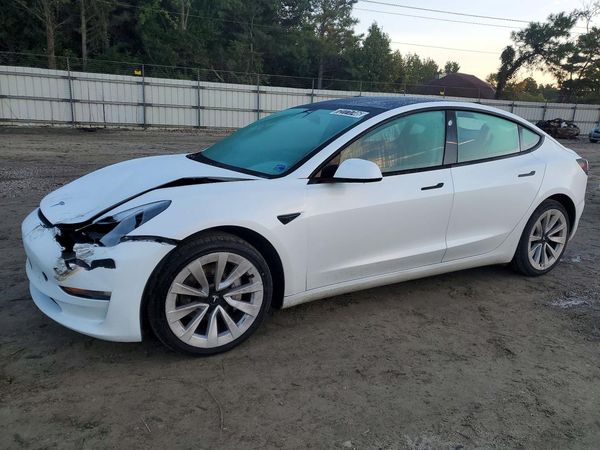 2023 TESLA MODEL 3 — Front 3/4