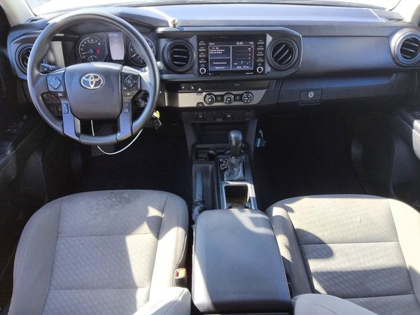 2023 TOYOTA TACOMA SR5 — CKPT