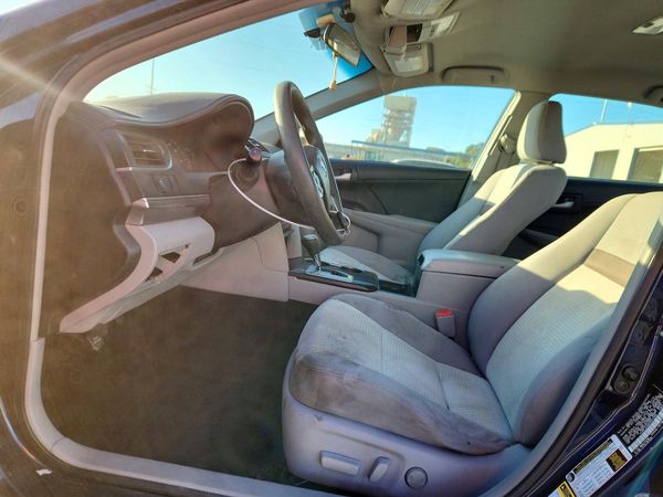 2014 TOYOTA CAMRY — DENT