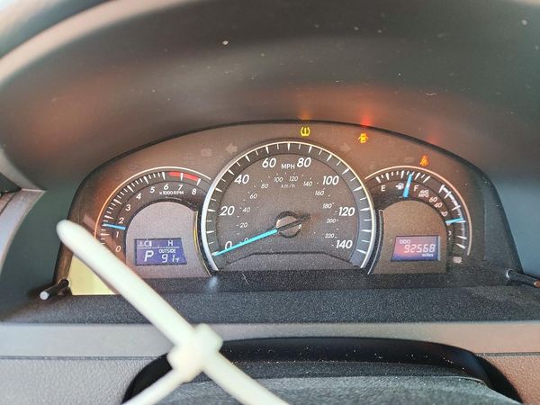 2014 TOYOTA CAMRY — ODOM
