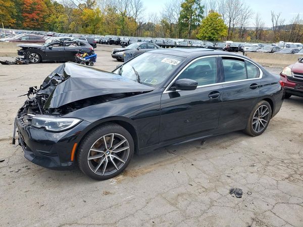 2021 BMW 3 SERIES xDrive — Front 3/4