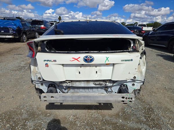 2017 TOYOTA PRIUS — DIRR