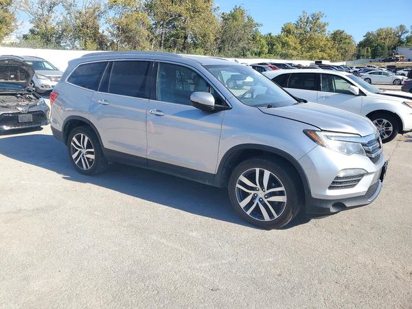 2016 HONDA PILOT Elite — Passenger 3/4