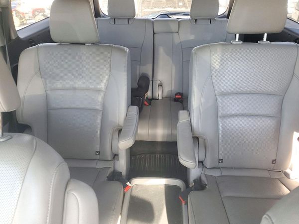 2016 HONDA PILOT Elite — SUVN