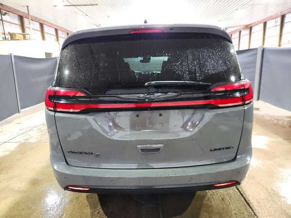 2025 CHRYSLER PACIFICA Limited — DIRR