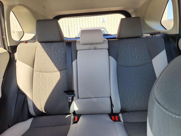 2019 TOYOTA RAV4 — SUVN